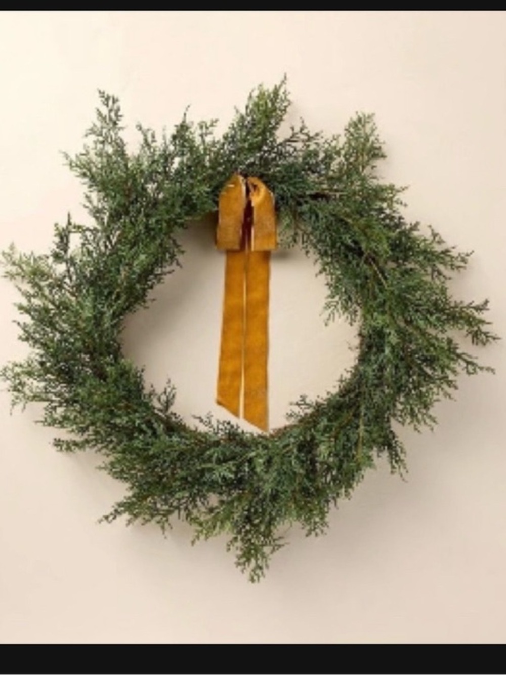 NWOT Threshold Green Juniper Holiday Wreath with Mustard Velvet Bow